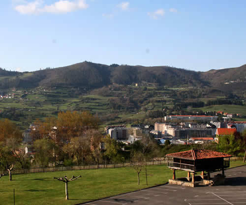 Residencia Universitaria Micampus Oviedo La Gruta Kültér fotó